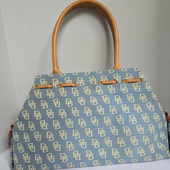 Clean! Dooney & Bourke Sky Blue Canvas Signature Shoulder Bag - Picture 3 of 11